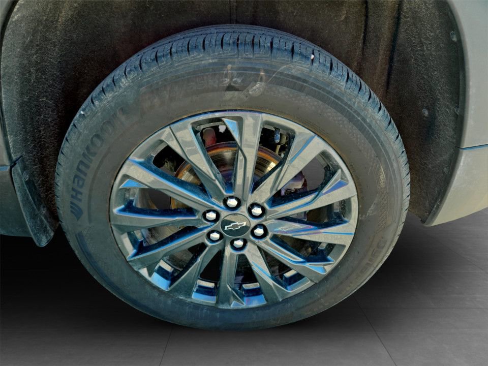 Used 2023 Chevrolet Traverse RS w/ LPO, Floor Liner Package image 34