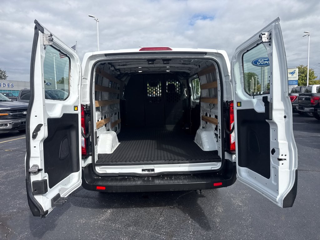 Used 2025 Ford Transit 250 Low Roof w/ Exterior Upgrade Package RWD image 13