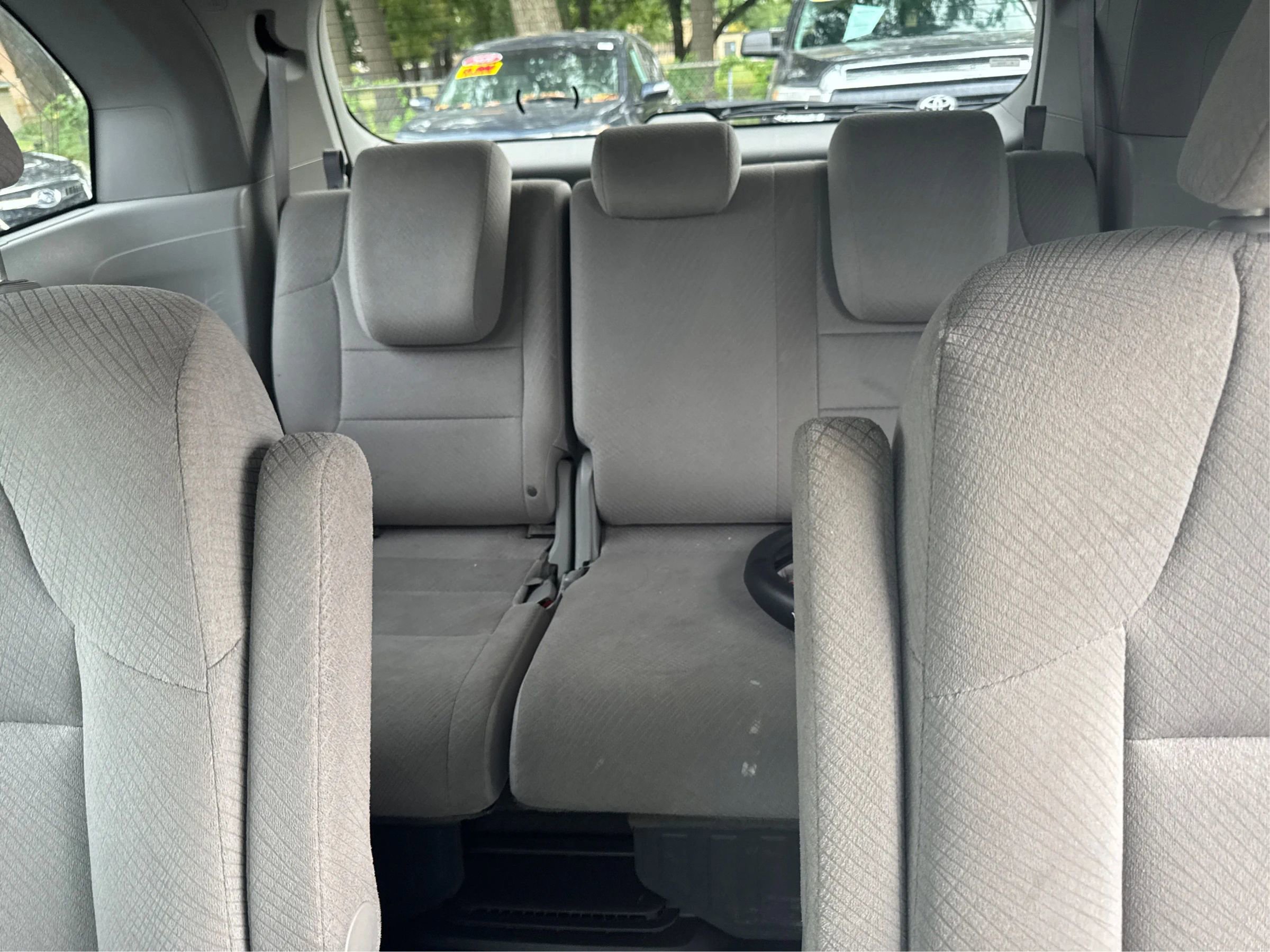 Used 2015 Honda Odyssey LX image 21