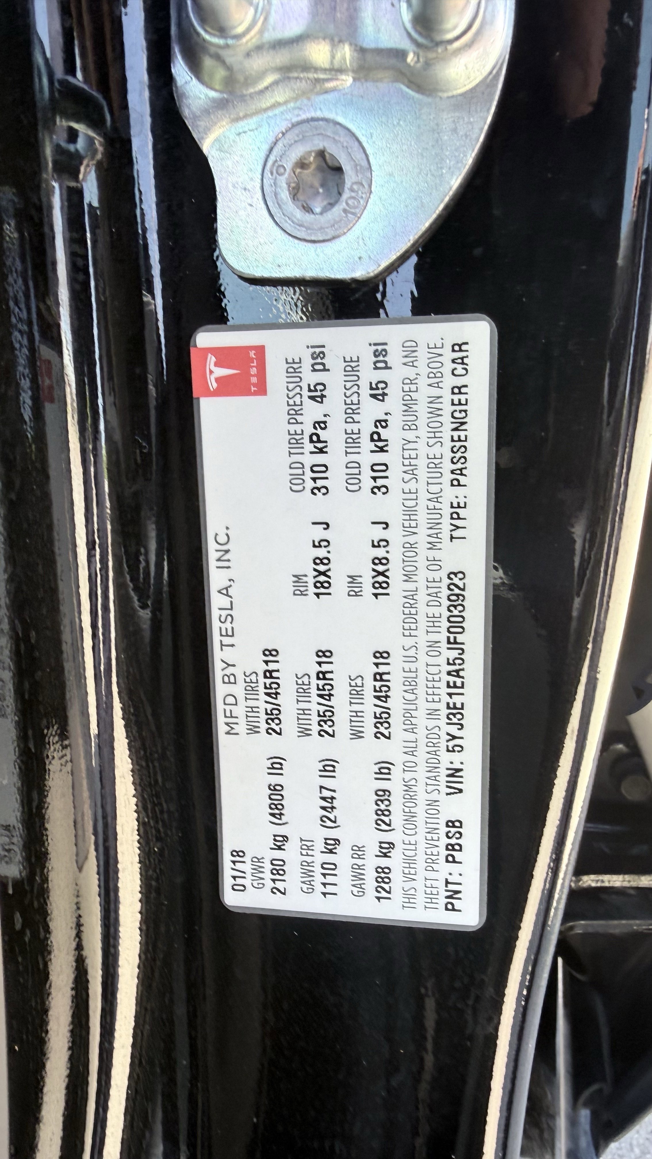 Used 2018 Tesla Model 3 Long Range image 32