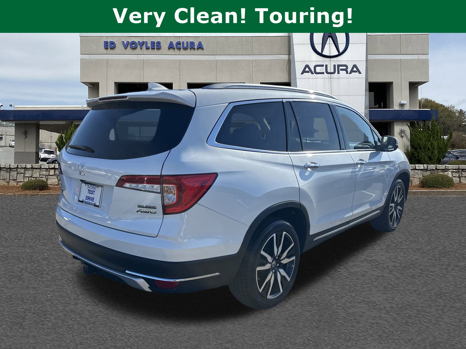 Used 2022 Honda Pilot Touring image 5