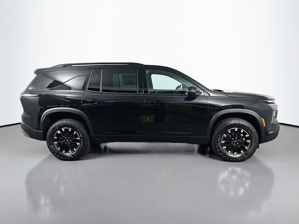 New 2026 Chevrolet Traverse Z71 w/ Enhanced Driving Package AWD/4WD image 4