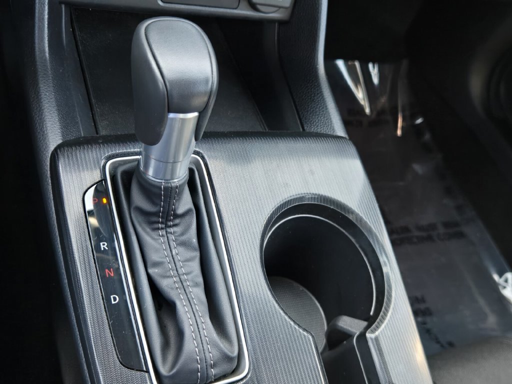 Used 2025 Honda Civic Sport image 19