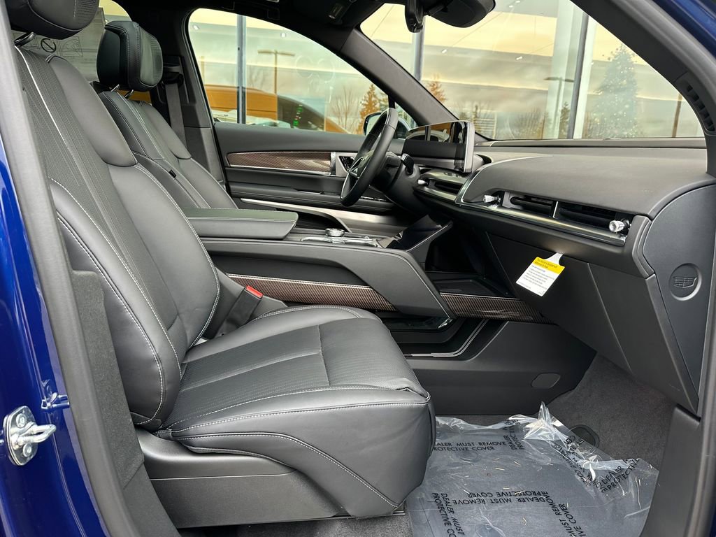 New 2026 Cadillac Vistiq Sport image 10