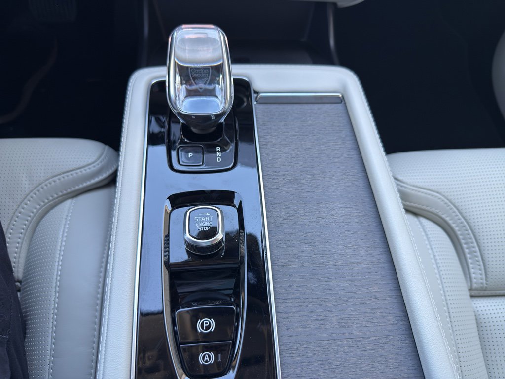 New 2026 Volvo XC90 T8 Ultra w/ Protection Package Premier image 25