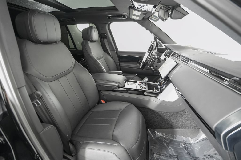 Used 2023 Land Rover Range Rover SE AWD/4WD image 19