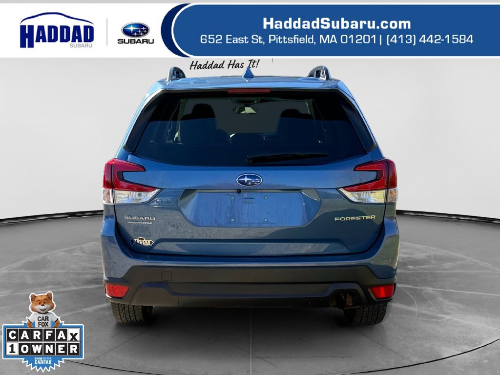 Used 2022 Subaru Forester Premium AWD/4WD image 4