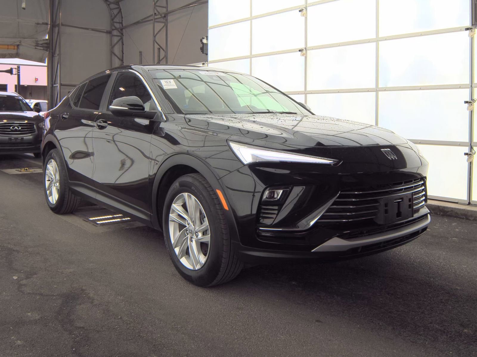 Used 2025 Buick Envista Preferred w/ Convenience I Package image 5