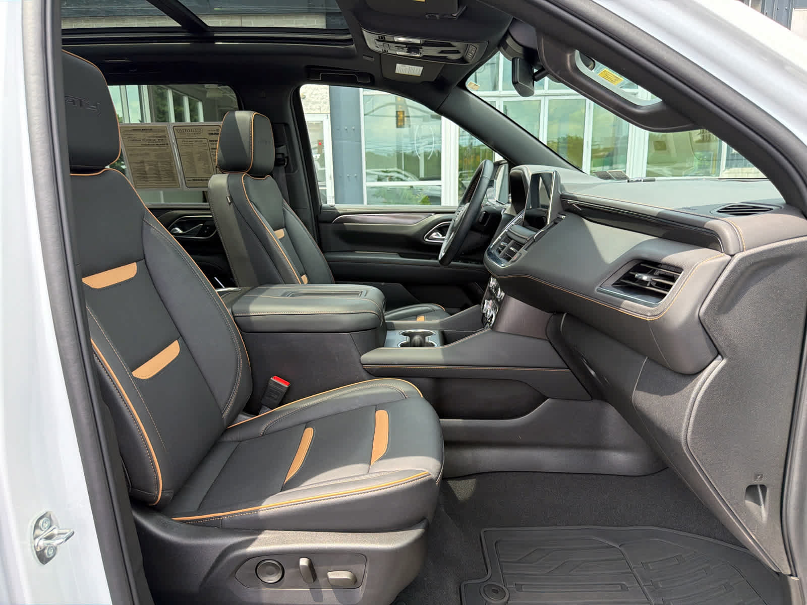 Used 2024 GMC Yukon XL AT4 w/ Max Trailering Package AWD/4WD image 17