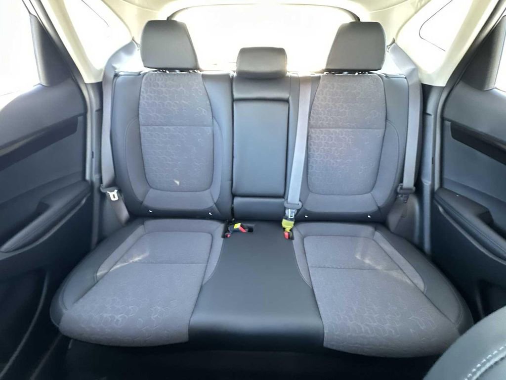 Used 2025 Kia Seltos X-Line AWD/4WD image 25