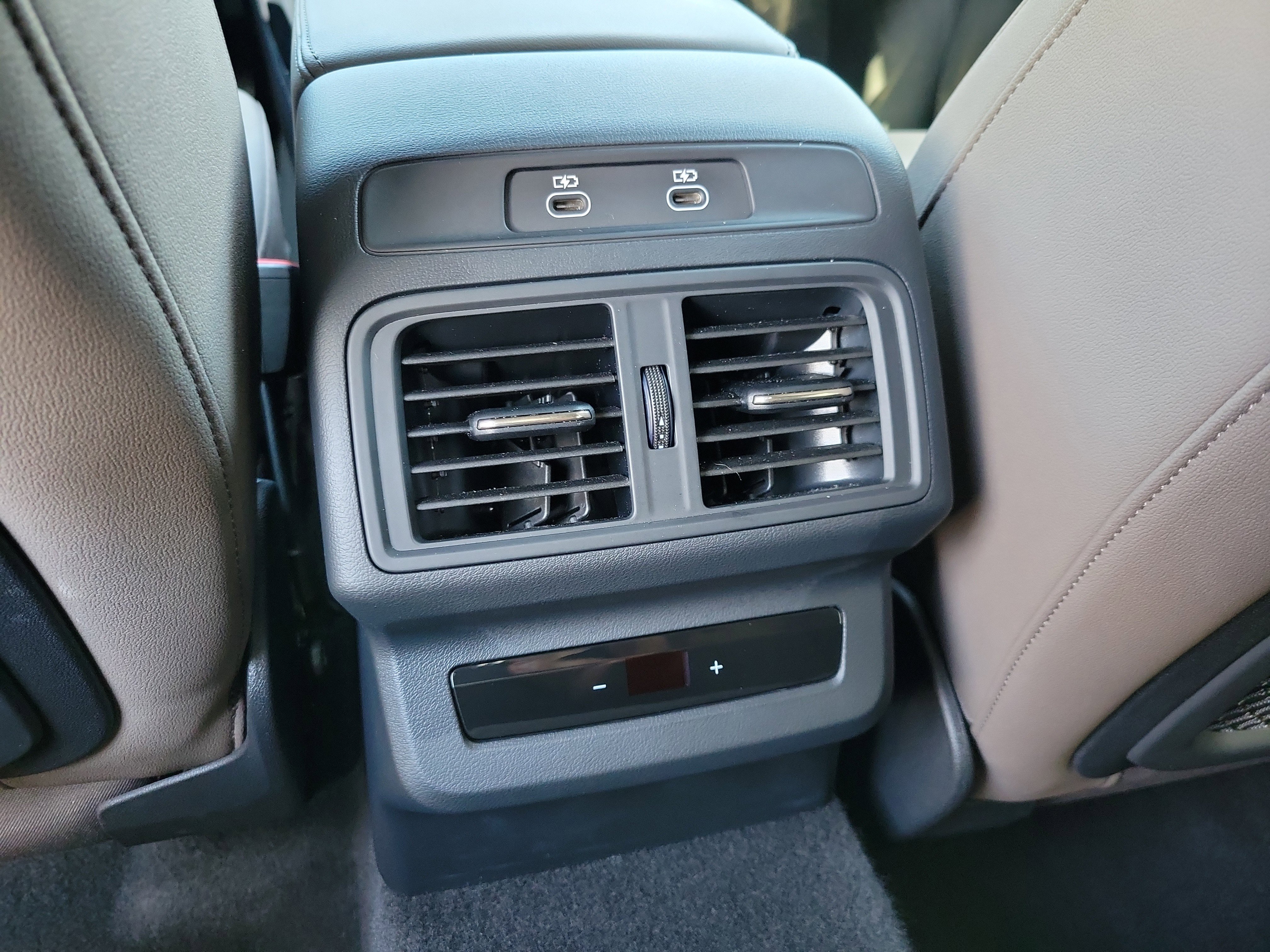 Certified 2025 Audi Q5 Premium Plus w/ Premium Plus image 16