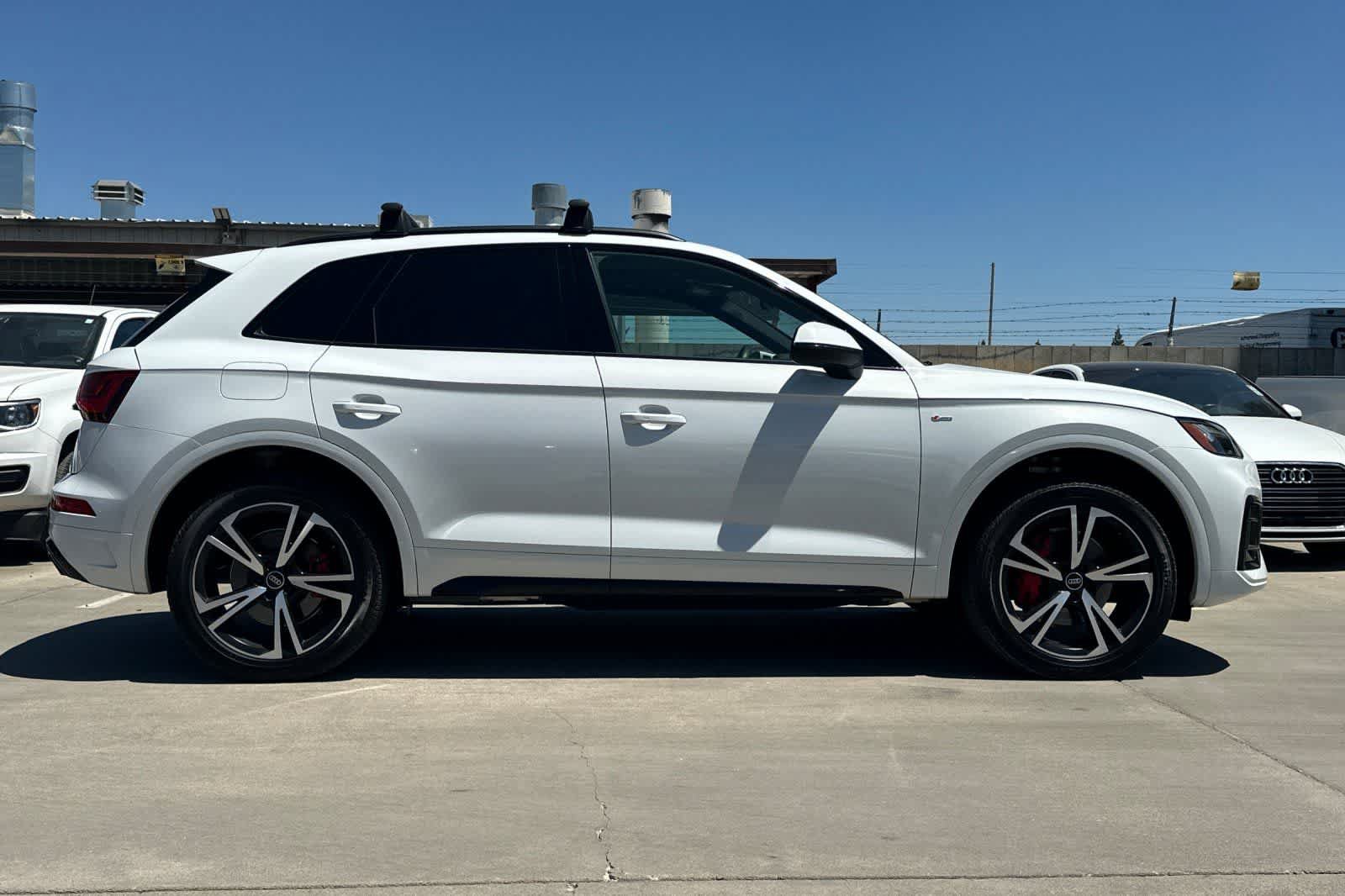 Used 2025 Audi Q5 2.0T Premium Plus w/ Premium Plus Package AWD/4WD image 9