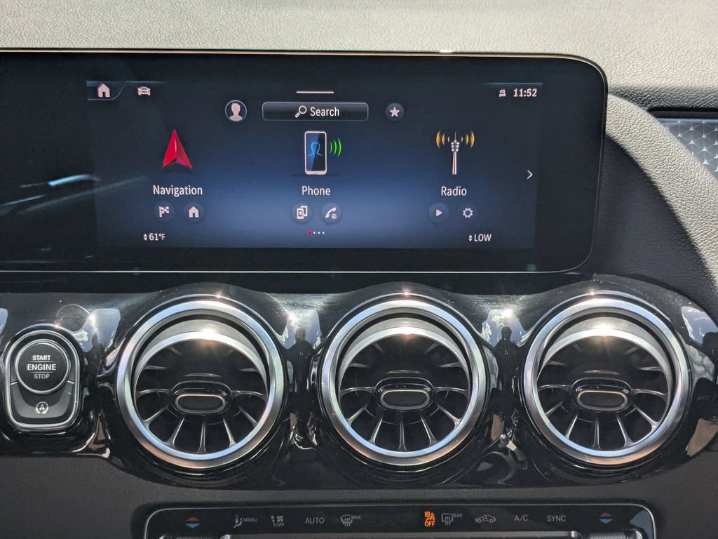 Used 2026 Mercedes-Benz GLA 35 AMG 4MATIC image 5