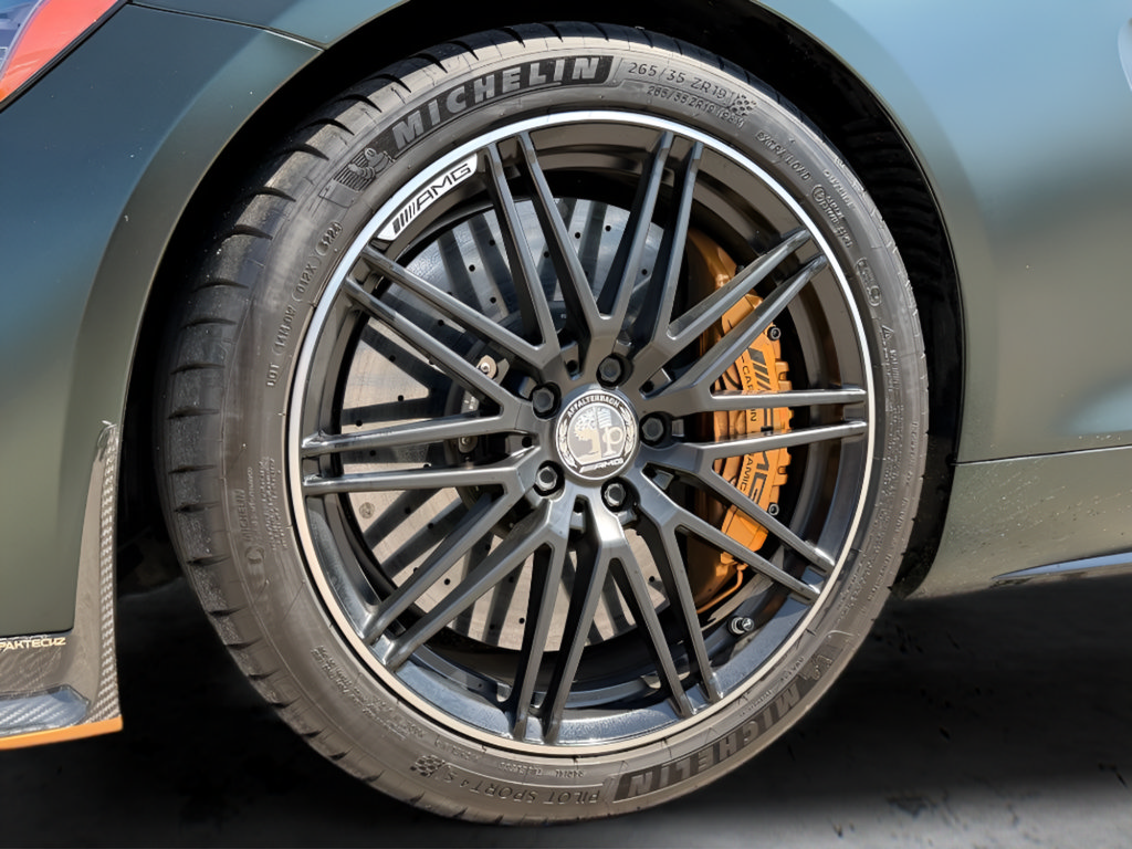Used 2020 Mercedes-Benz AMG GT C image 6