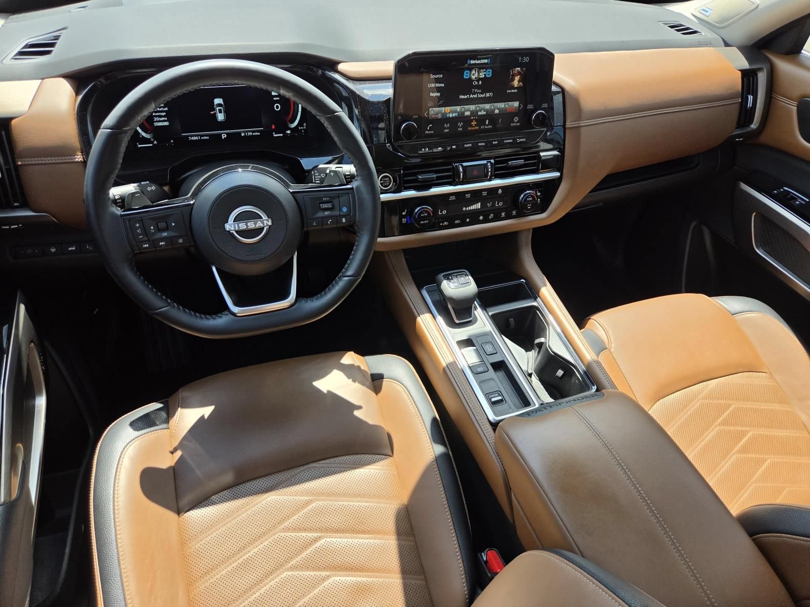 Certified 2024 Nissan Pathfinder Platinum FWD image 22