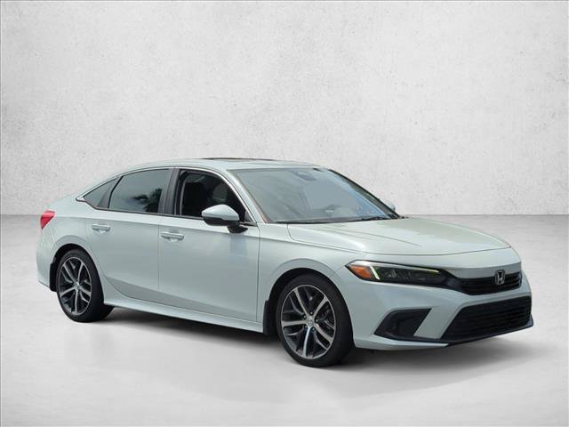 Used 2023 Honda Civic Touring image 3