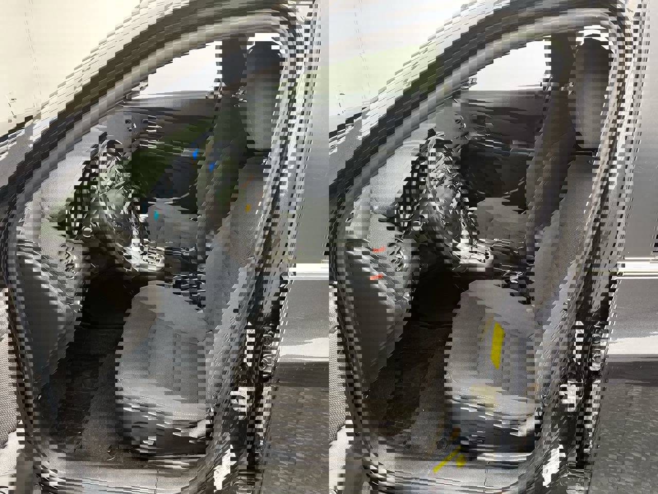 Used 2013 Chevrolet Cruze LT FWD image 3