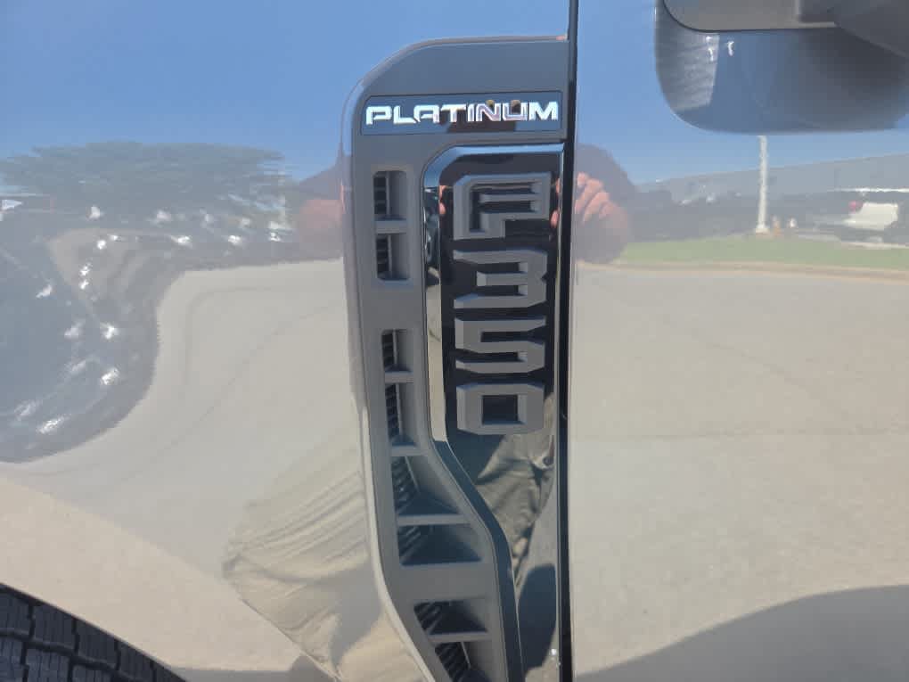 New 2026 Ford F350 Platinum AWD/4WD image 18