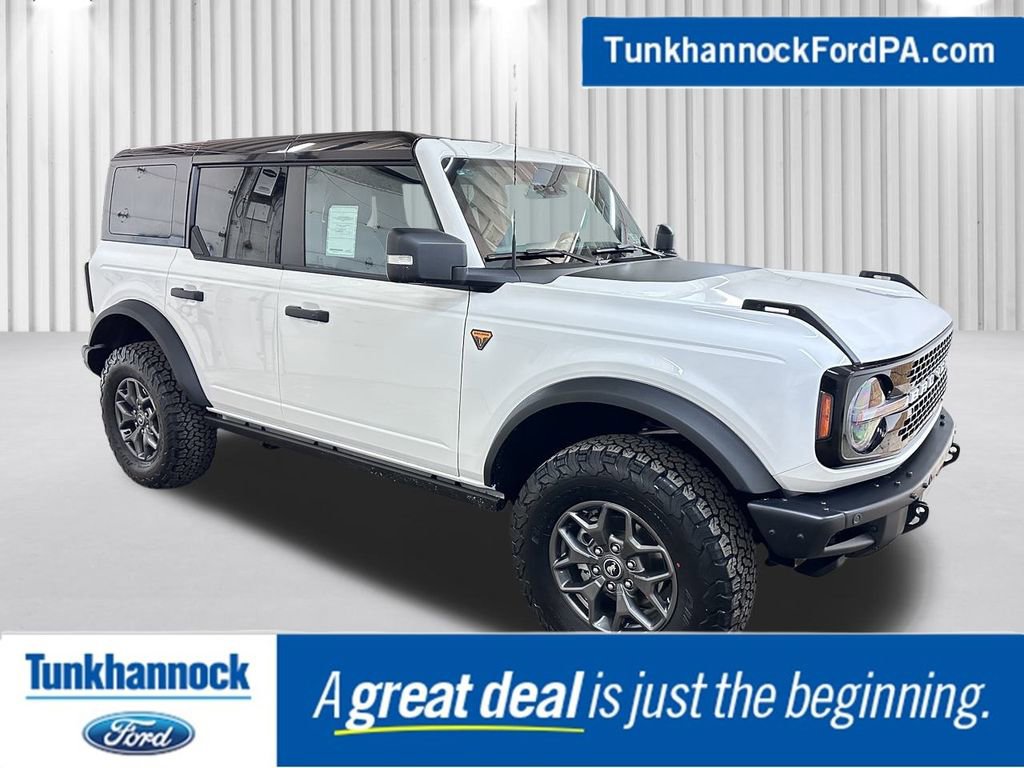 New 2025 Ford Bronco Badlands image 1