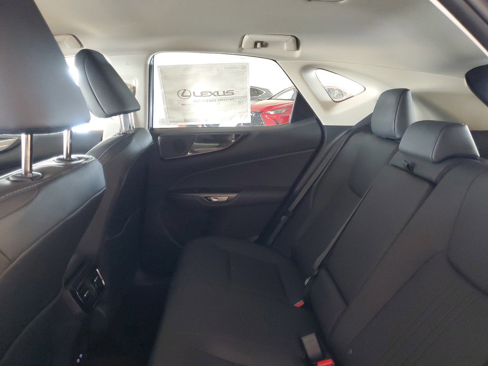 Used 2025 Lexus NX 250 FWD image 9