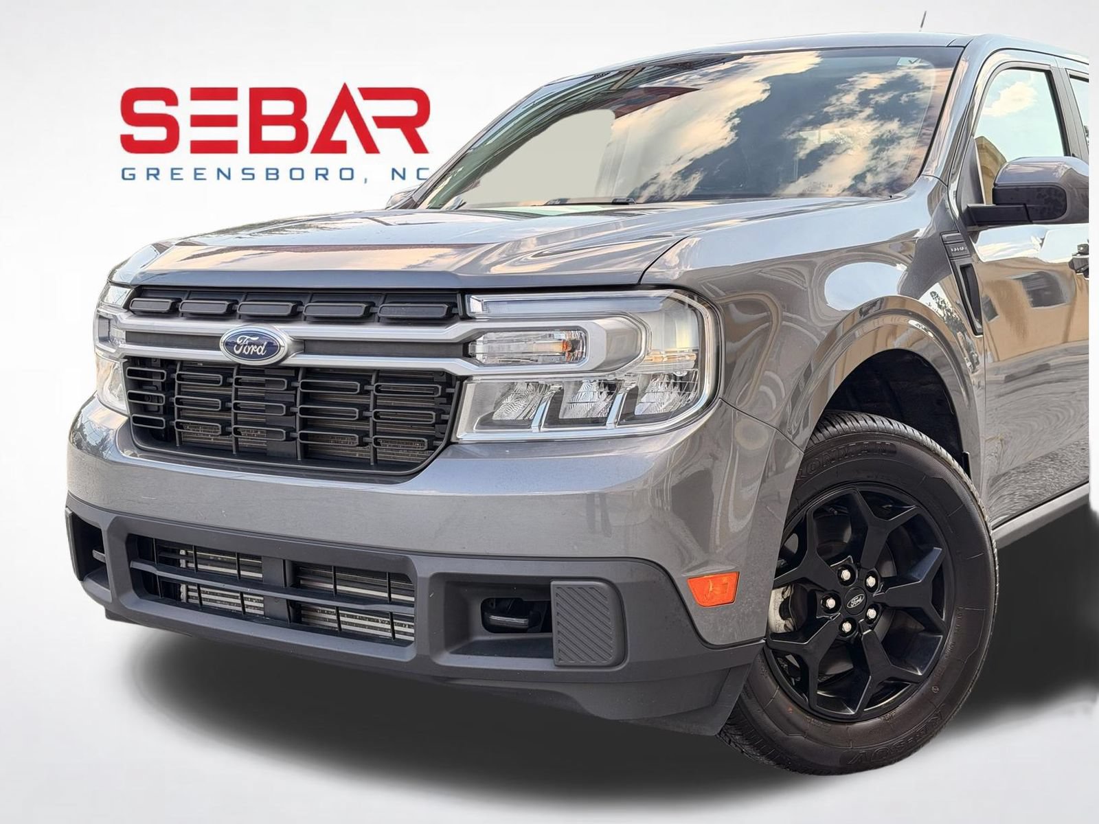Used 2023 Ford Maverick Lariat w/ Lariat Luxury Package AWD/4WD image 3