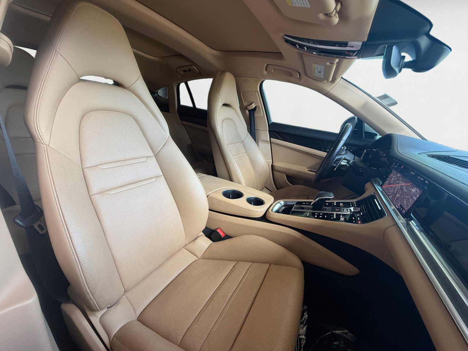 Used 2021 Porsche Panamera RWD image 15