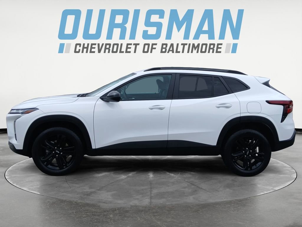 Used 2025 Chevrolet Trax ACTIV w/ Driver Confidence Package image 3