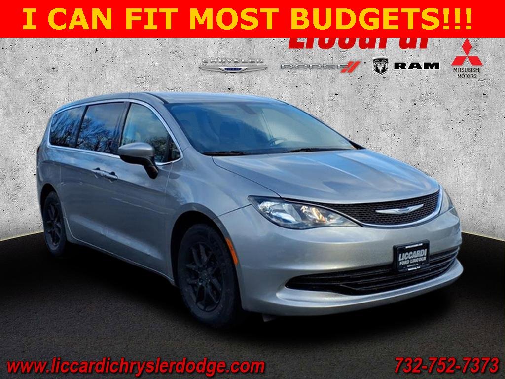 Used 2017 Chrysler Pacifica Touring