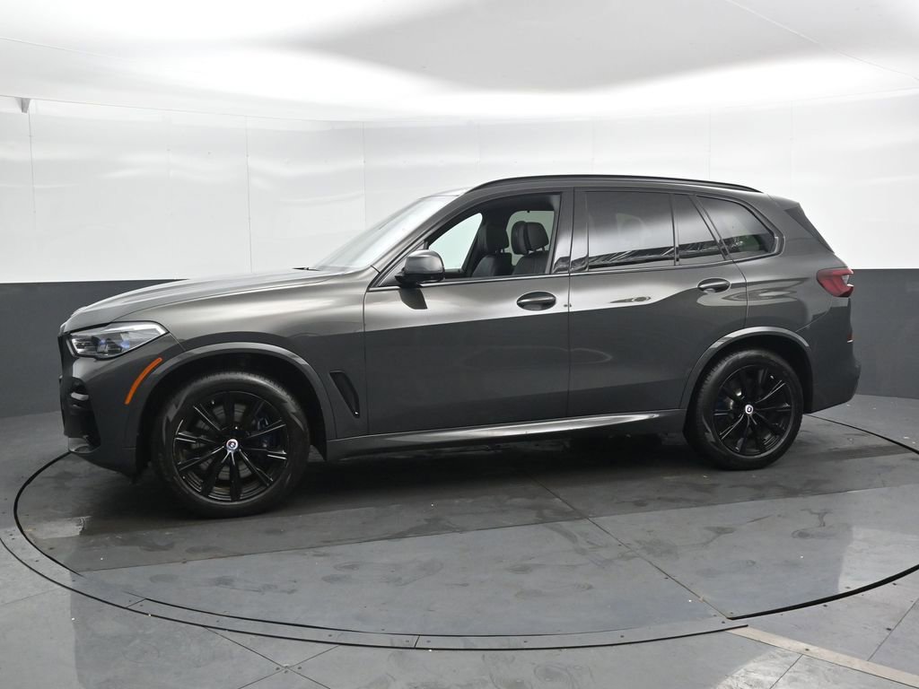 Used 2023 BMW X5 M50i w/ Executive Package image 9