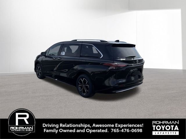 New 2026 Toyota Sienna Platinum image 4
