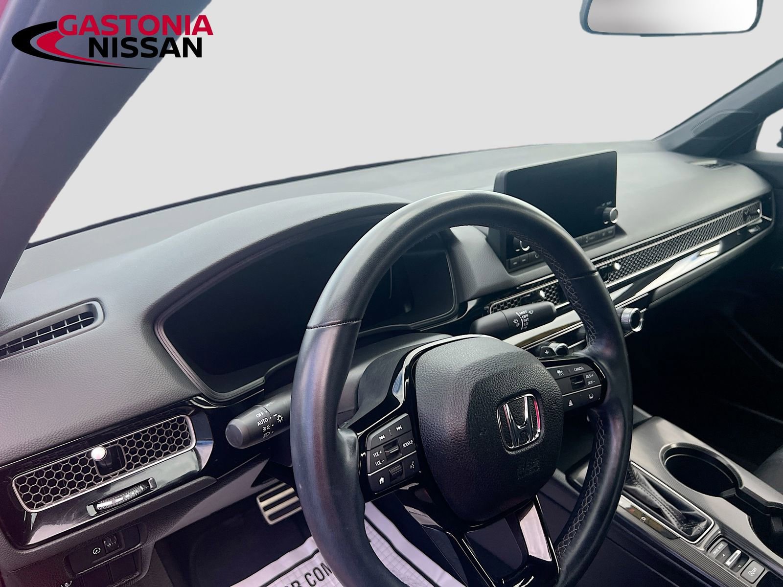 Used 2024 Honda Civic Sport image 11