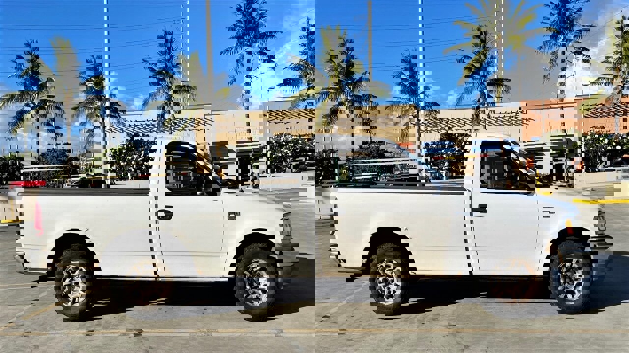 Used 2001 Ford F150 XL image 5