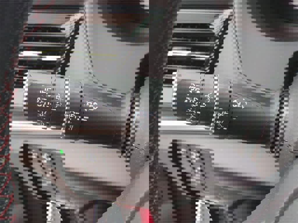 Used 2023 Acura RDX A-Spec image 19