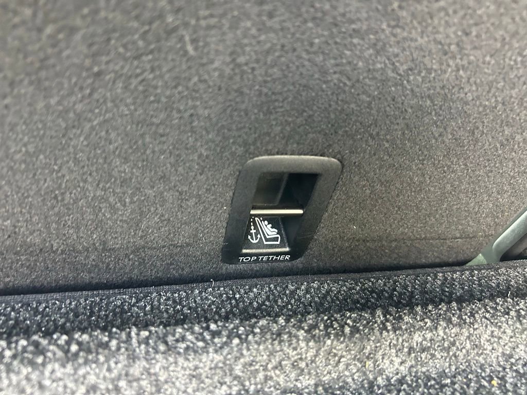 Certified 2024 Volkswagen Atlas Cross Sport SEL R-Line image 47