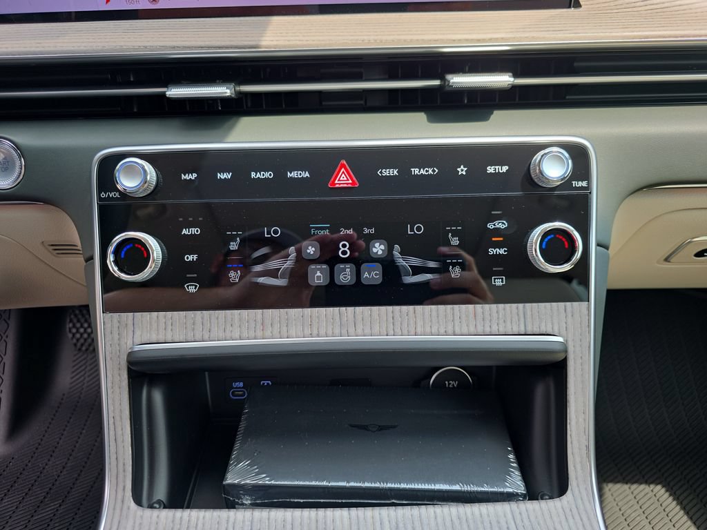 New 2026 Genesis GV80 2.5T Prestige AWD/4WD image 26