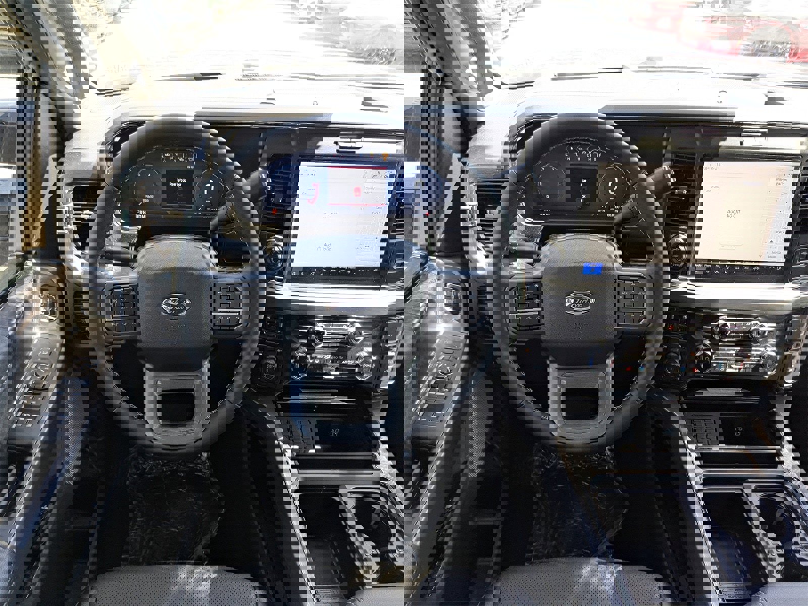 New 2025 Ford F350 Lariat w/ Lariat Ultimate Package image 35