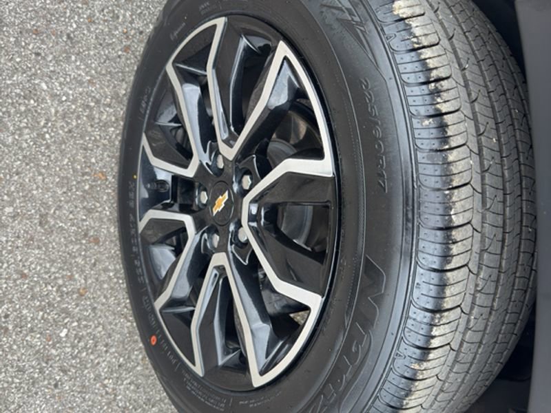 Used 2022 Chevrolet TrailBlazer ACTIV w/ Sun and Liftgate Package image 24