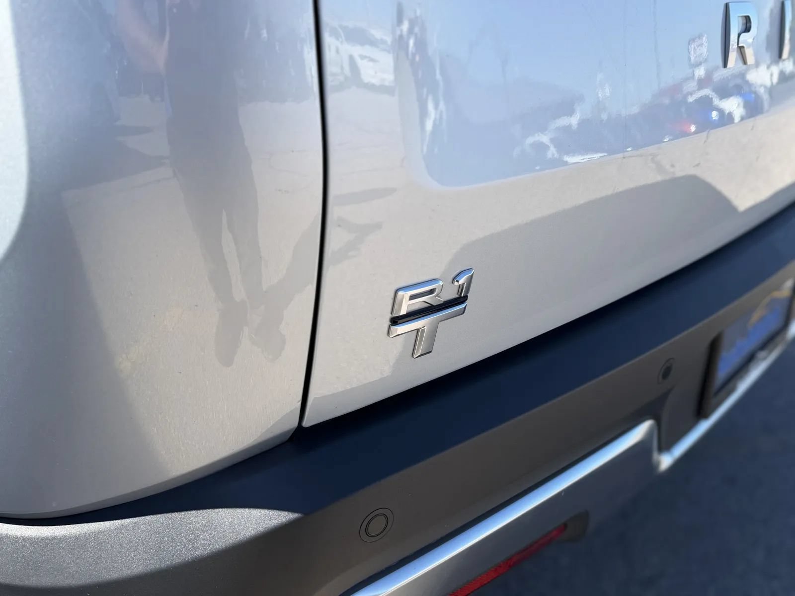 Used 2023 Rivian R1T Adventure Dual AWD/4WD image 45