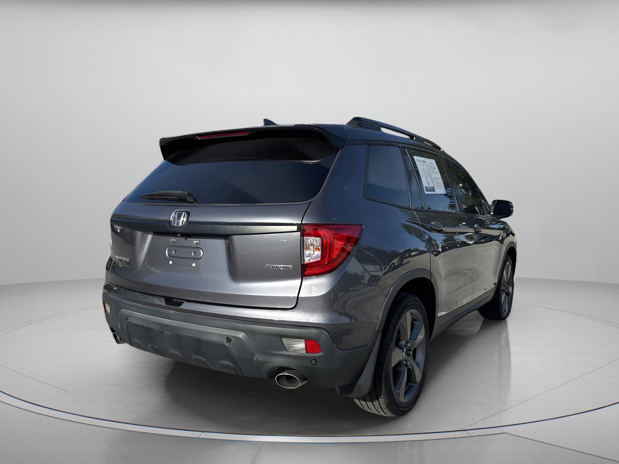 Used 2021 Honda Passport Touring image 3