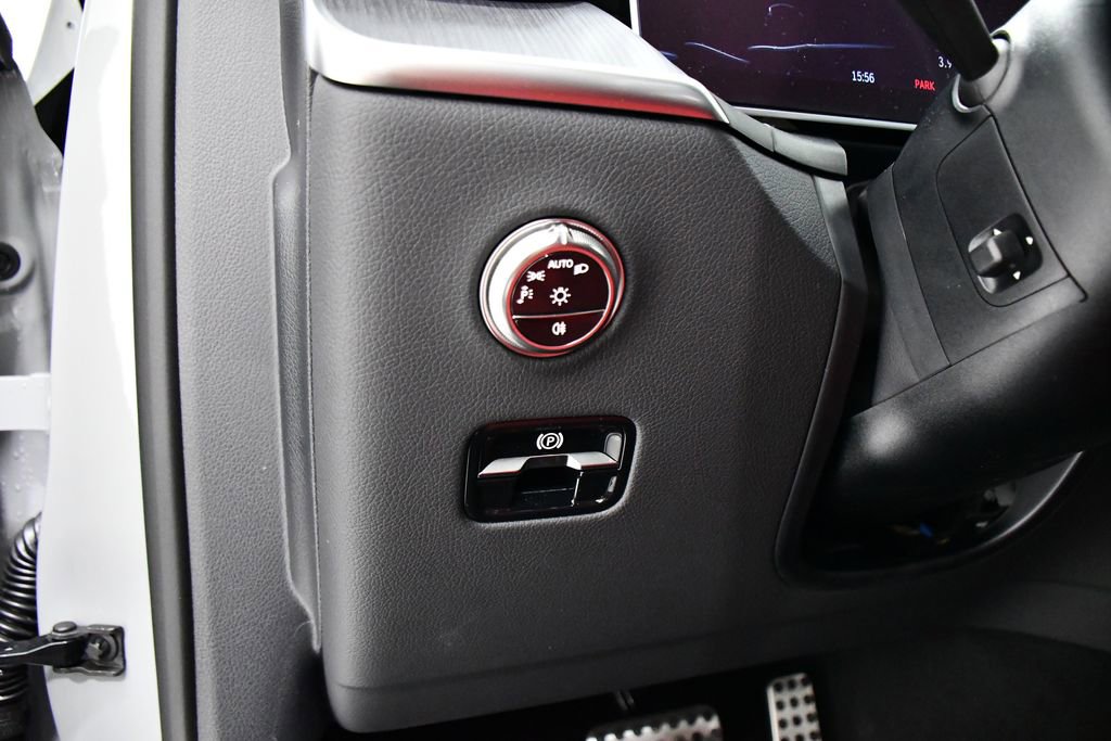 New 2026 Mercedes-Benz GLC 300 4MATIC image 9