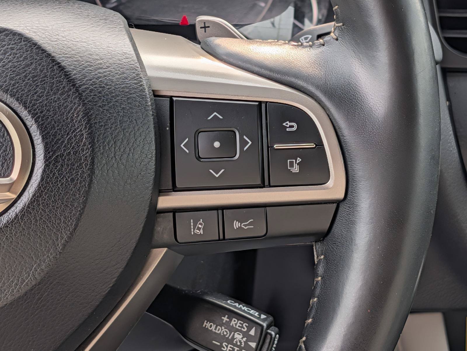 Used 2022 Lexus RX 350 AWD w/ Premium Package image 15