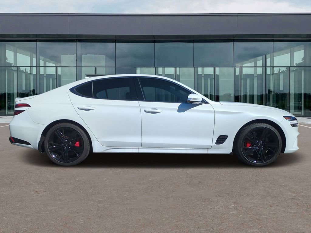 Used 2025 Genesis G70 3.3T Advanced w/ Sport Prestige Package image 2