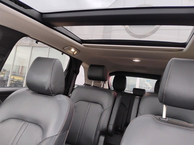 Used 2024 MAZDA CX-90 3.3 Turbo w/ Premium Package image 16