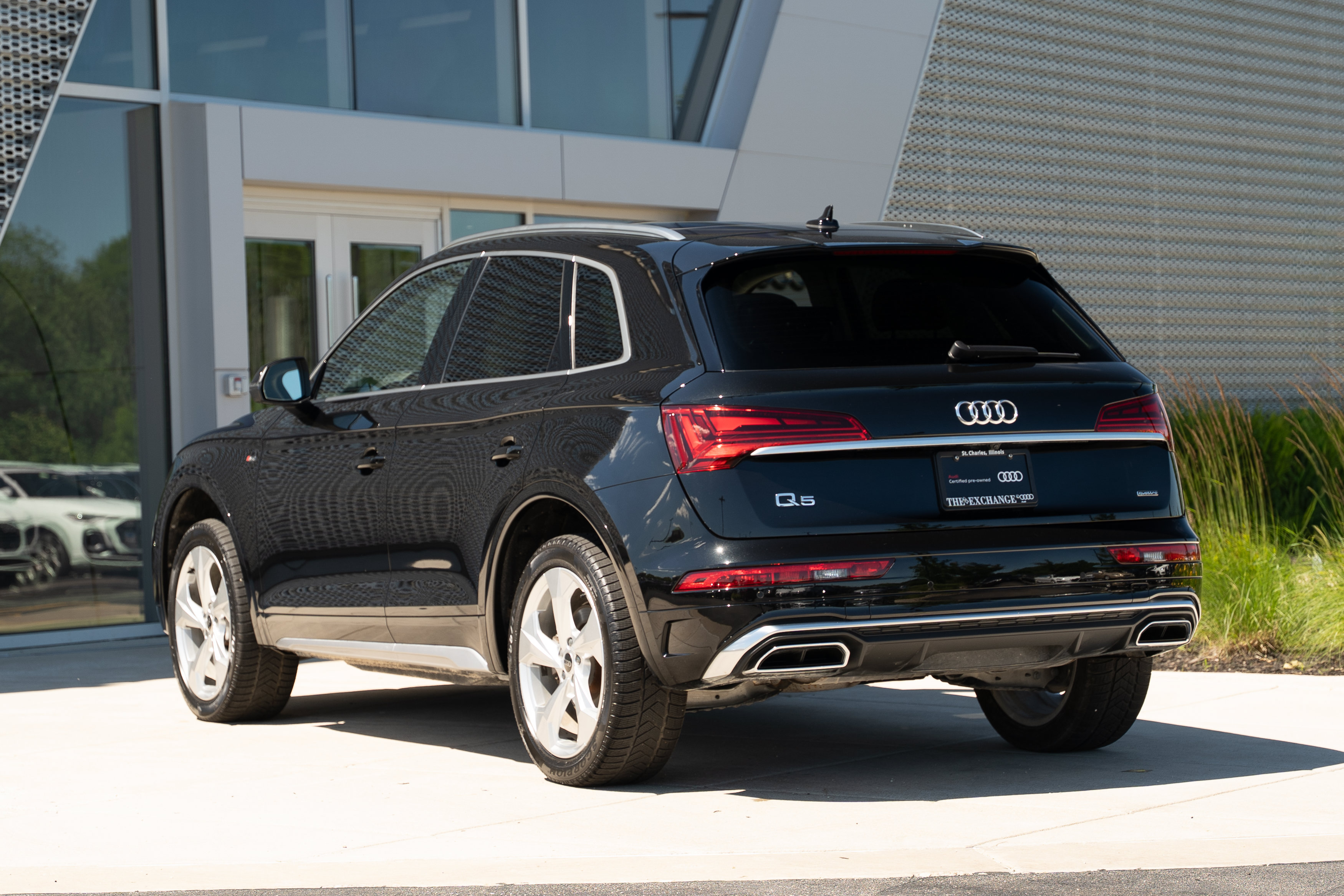 Certified 2023 Audi Q5 2.0T Premium Plus w/ Premium Plus Package AWD/4WD image 5