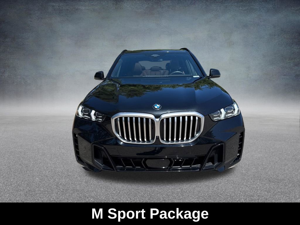 Used 2024 BMW X5 xDrive40i w/ M Sport Package image 10