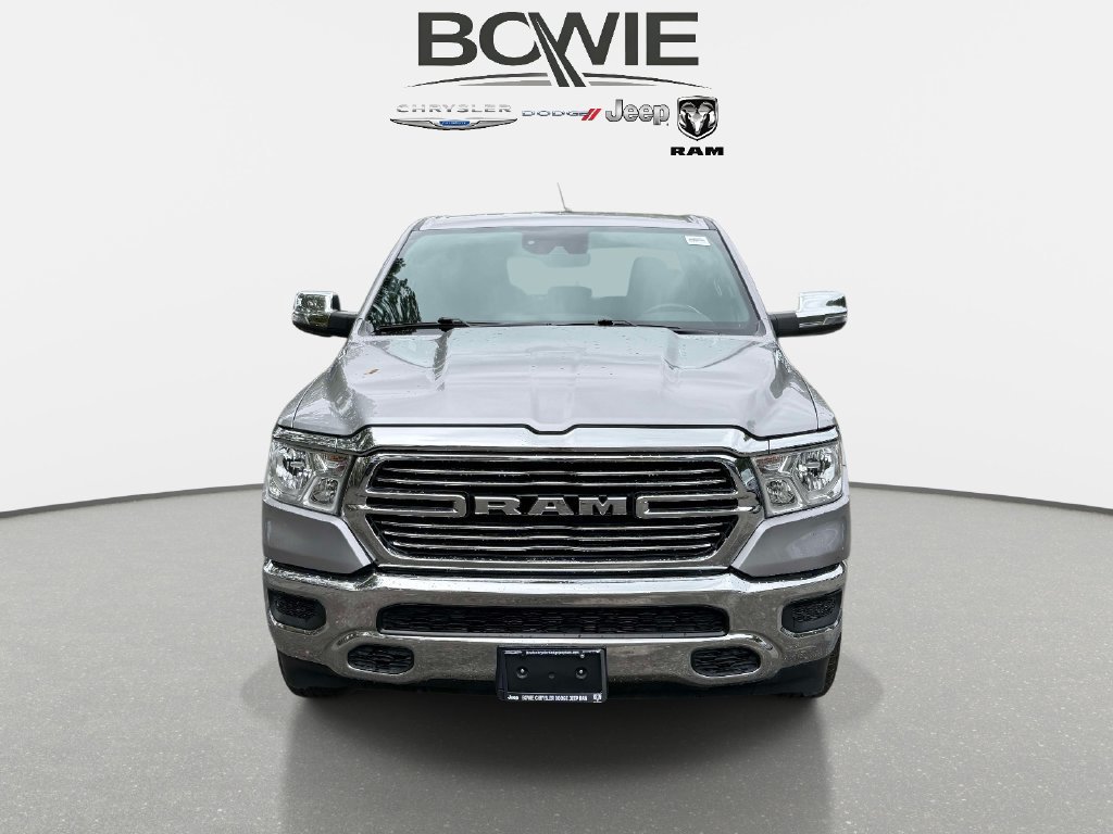 Used 2024 RAM 1500 Laramie AWD/4WD image 6