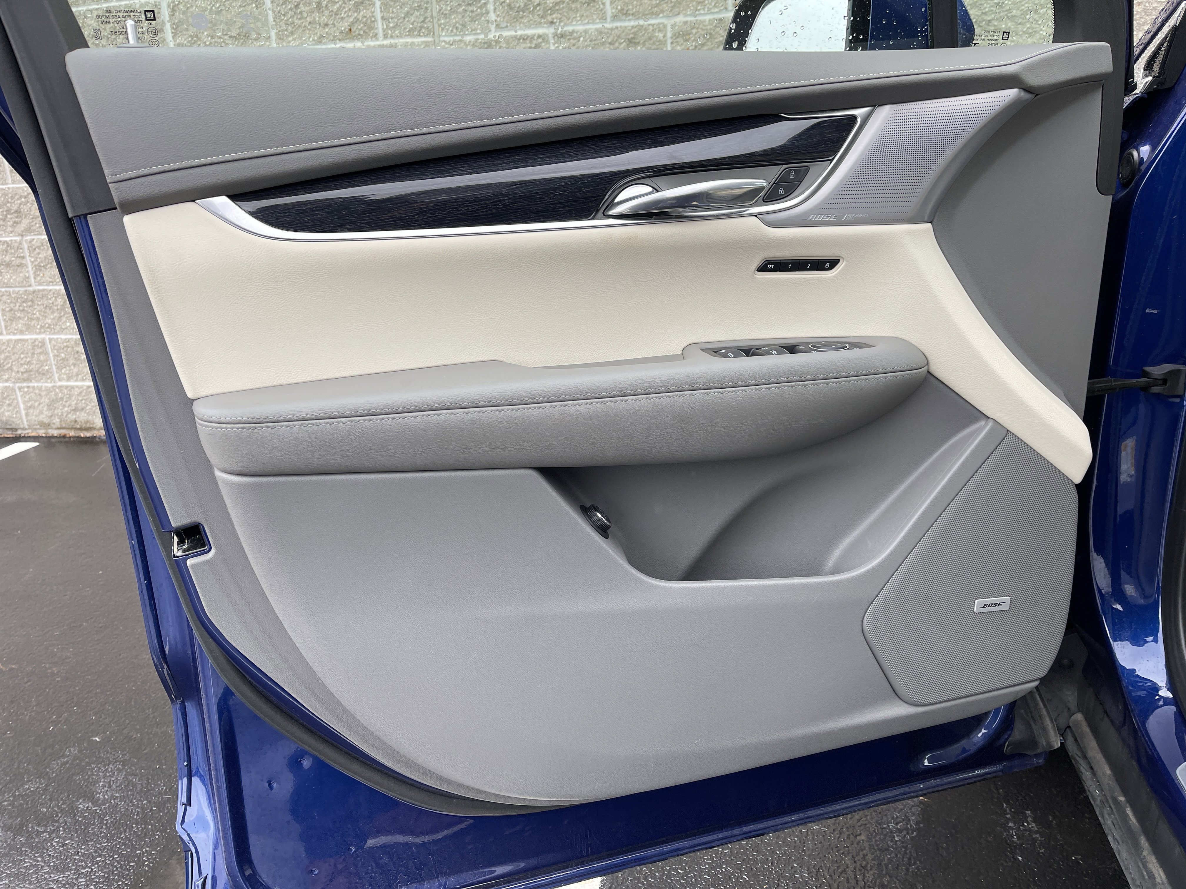 Certified 2023 Cadillac XT6 Premium Luxury w/ Technology Package image 14