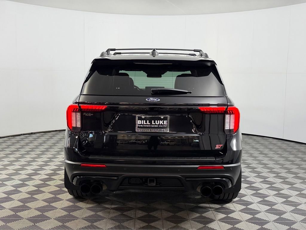 Used 2025 Ford Explorer ST AWD/4WD image 9