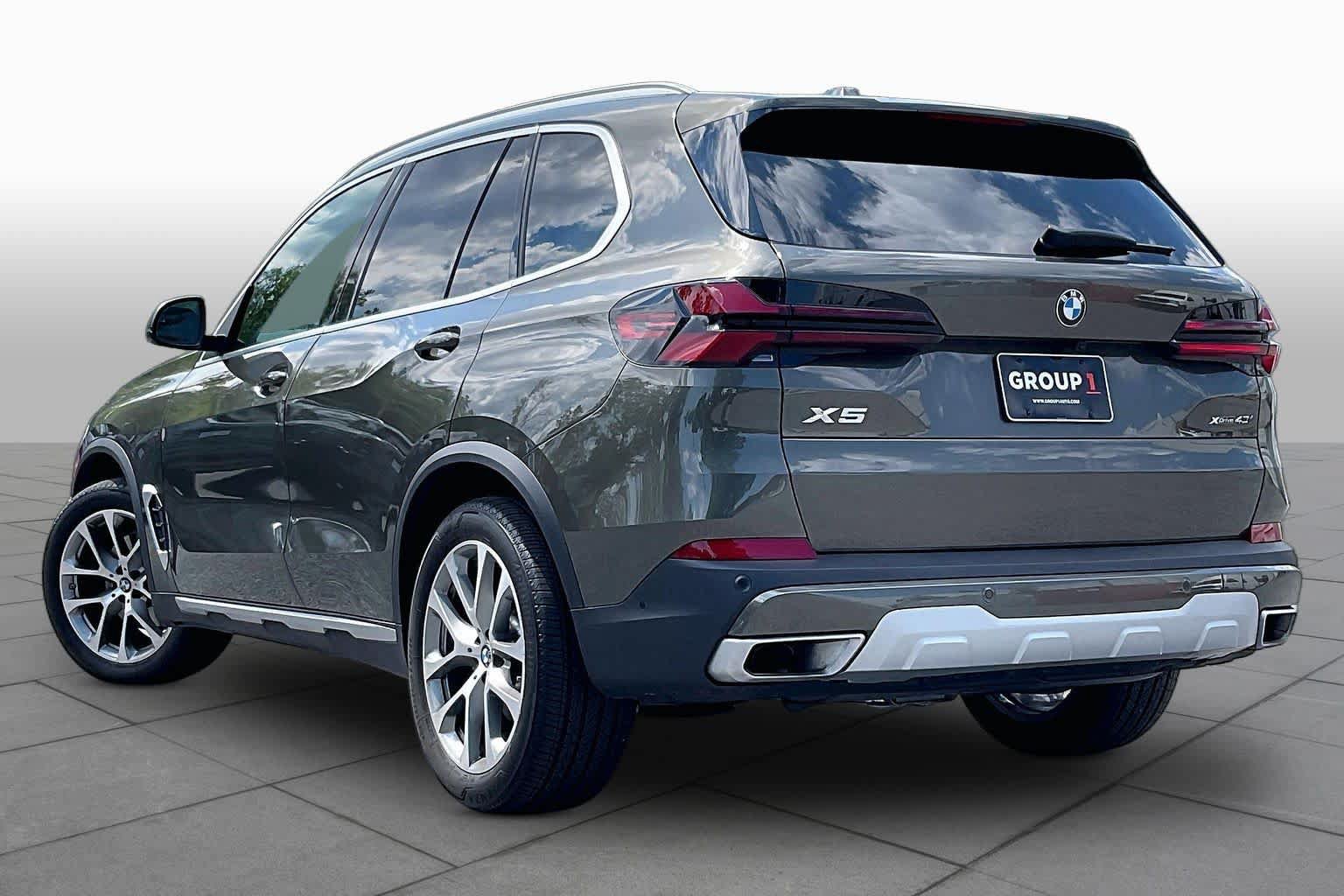 Used 2026 BMW X5 xDrive40i w/ Climate Comfort Package AWD/4WD image 11