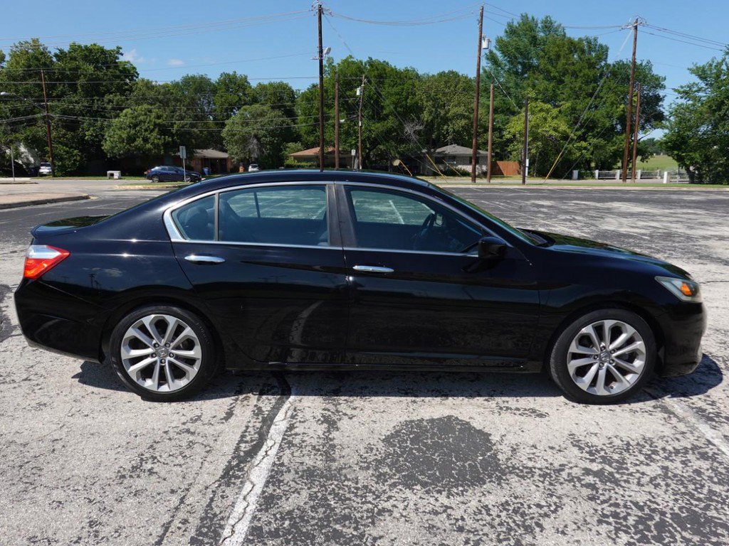 Used 2013 Honda Accord Sport image 8